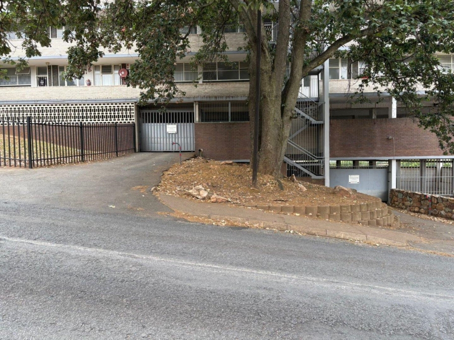 To Let 2 Bedroom Property for Rent in Horison Gauteng
