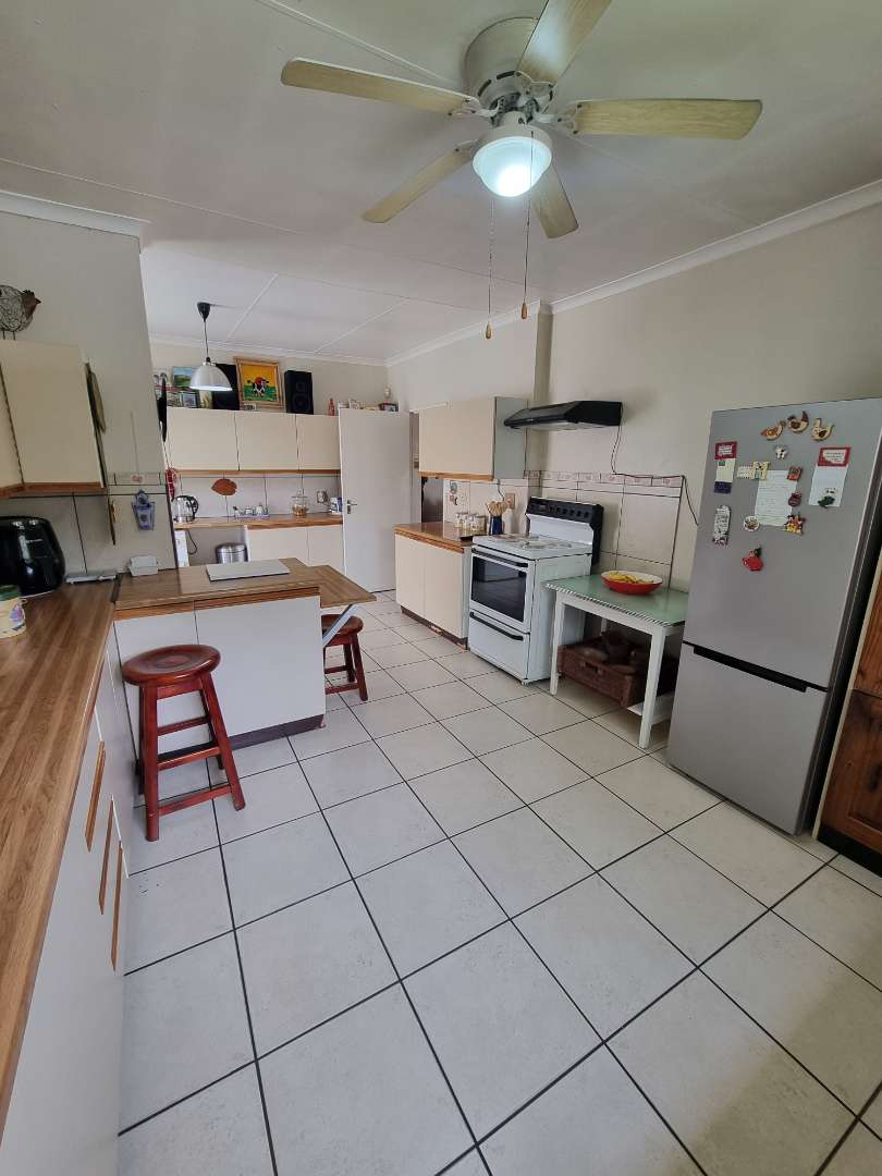 4 Bedroom Property for Sale in Verwoerdpark Gauteng