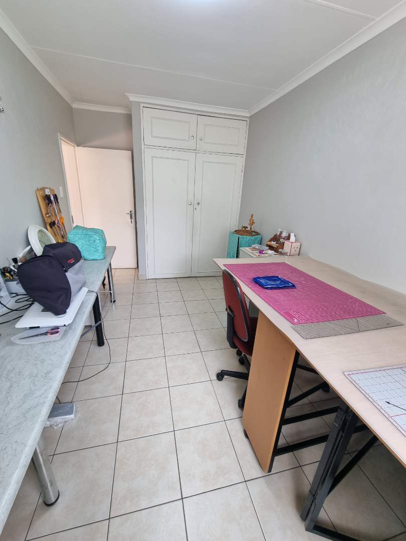 4 Bedroom Property for Sale in Verwoerdpark Gauteng