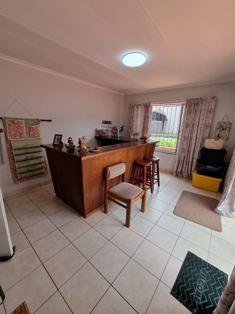 4 Bedroom Property for Sale in Verwoerdpark Gauteng