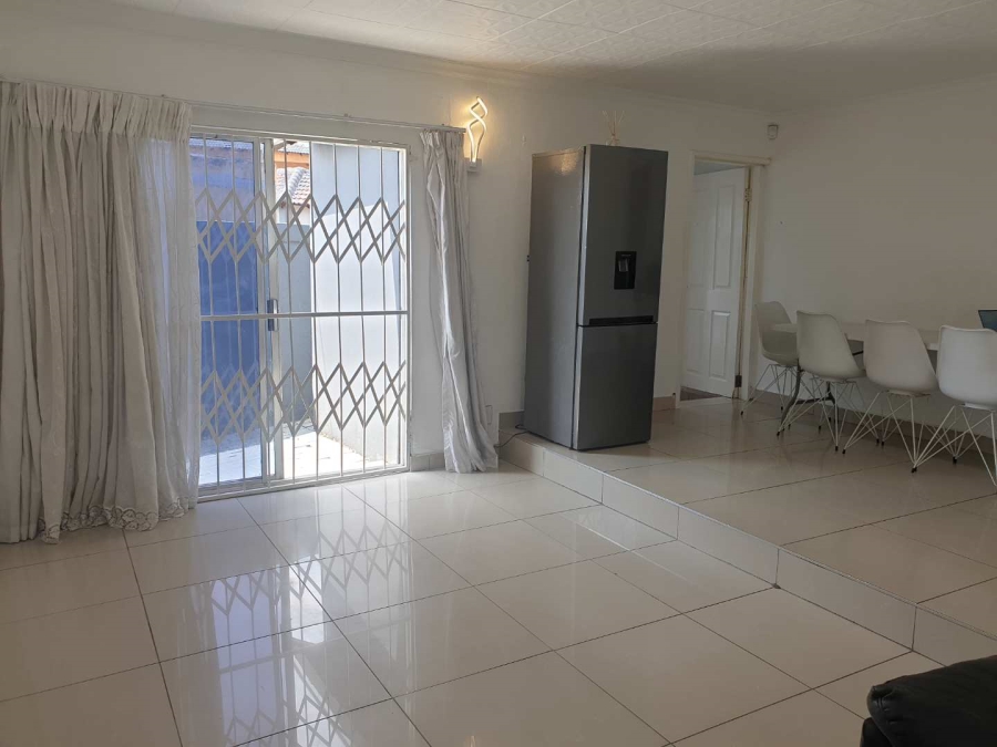 4 Bedroom Property for Sale in Diepkloof Gauteng