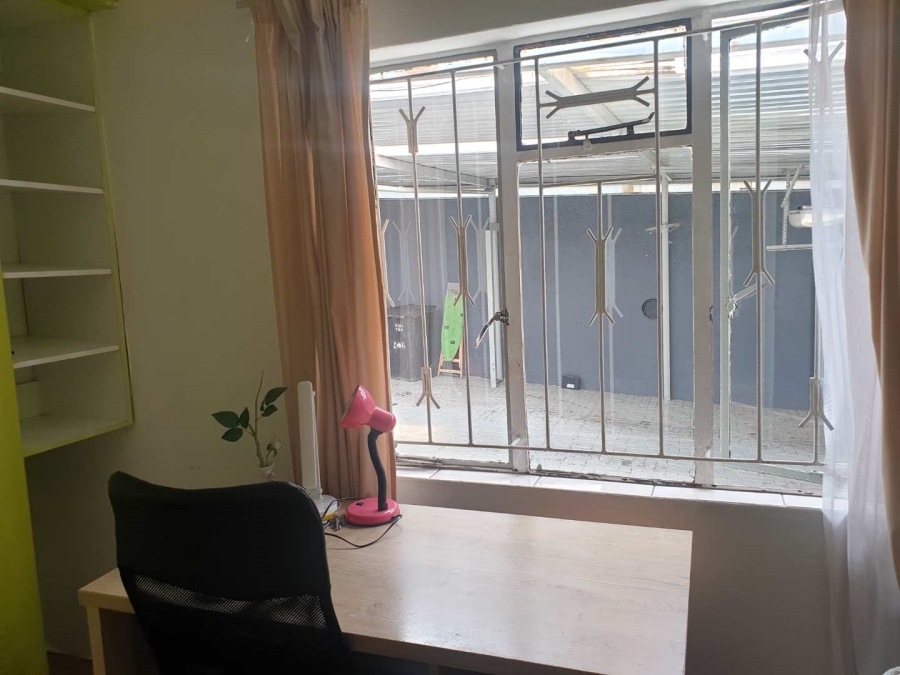 4 Bedroom Property for Sale in Diepkloof Gauteng