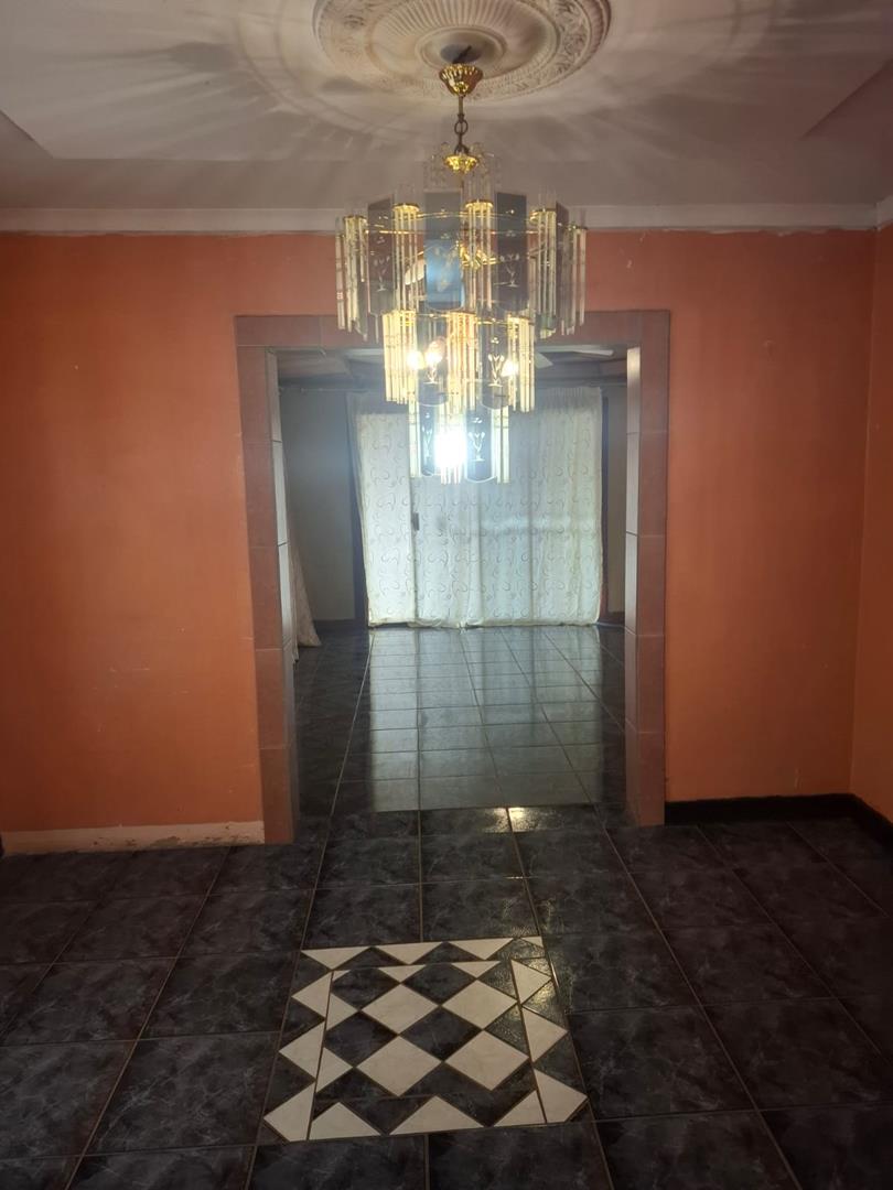 2 Bedroom Property for Sale in Mabopane Unit S Gauteng