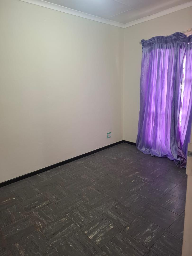 2 Bedroom Property for Sale in Mabopane Unit S Gauteng