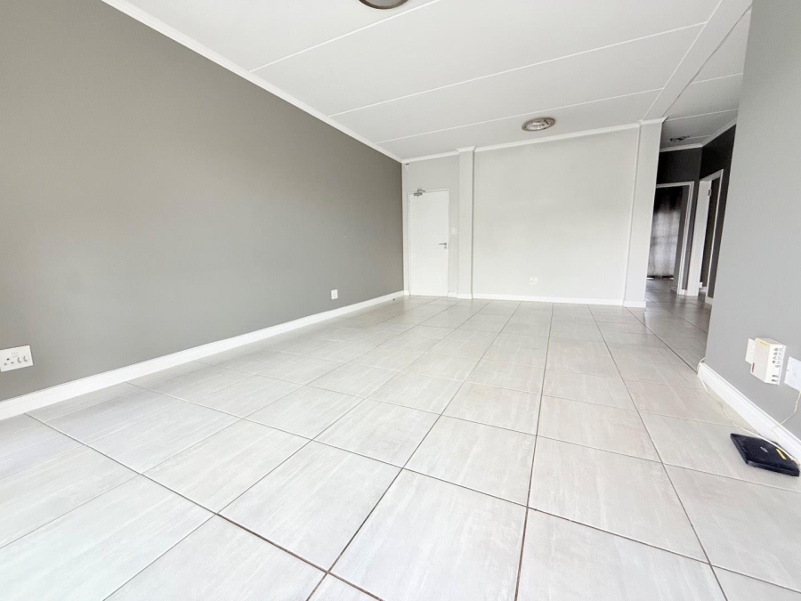 3 Bedroom Property for Sale in Waterfall Gauteng