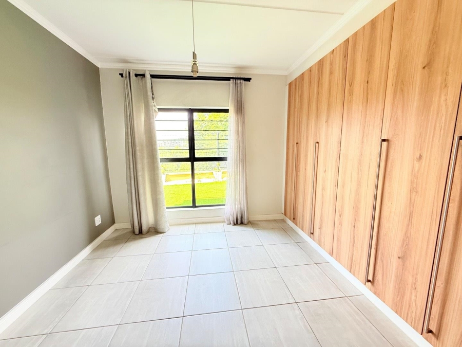 3 Bedroom Property for Sale in Waterfall Gauteng