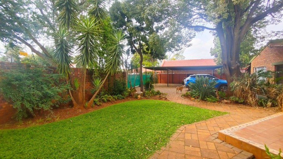 3 Bedroom Property for Sale in Zwartkop Gauteng
