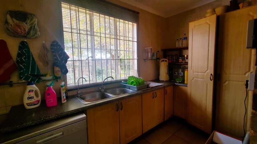 3 Bedroom Property for Sale in Zwartkop Gauteng