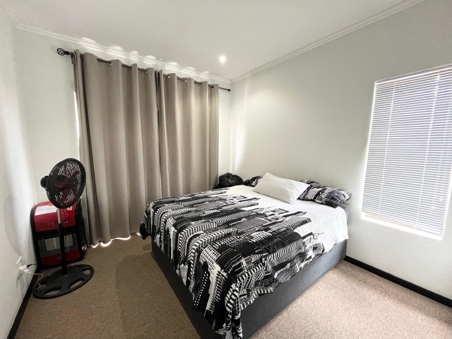 2 Bedroom Property for Sale in Barbeque Downs Gauteng