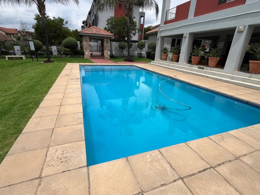 2 Bedroom Property for Sale in Barbeque Downs Gauteng