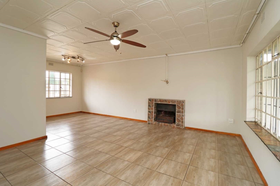 4 Bedroom Property for Sale in Allen Grove Gauteng