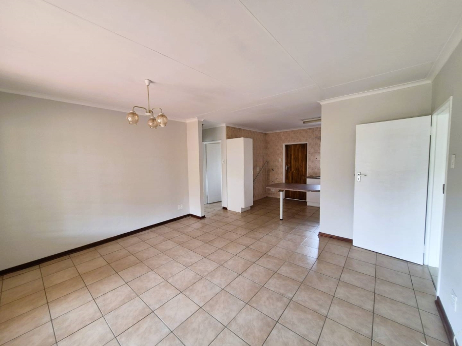 1 Bedroom Property for Sale in Equestria Gauteng