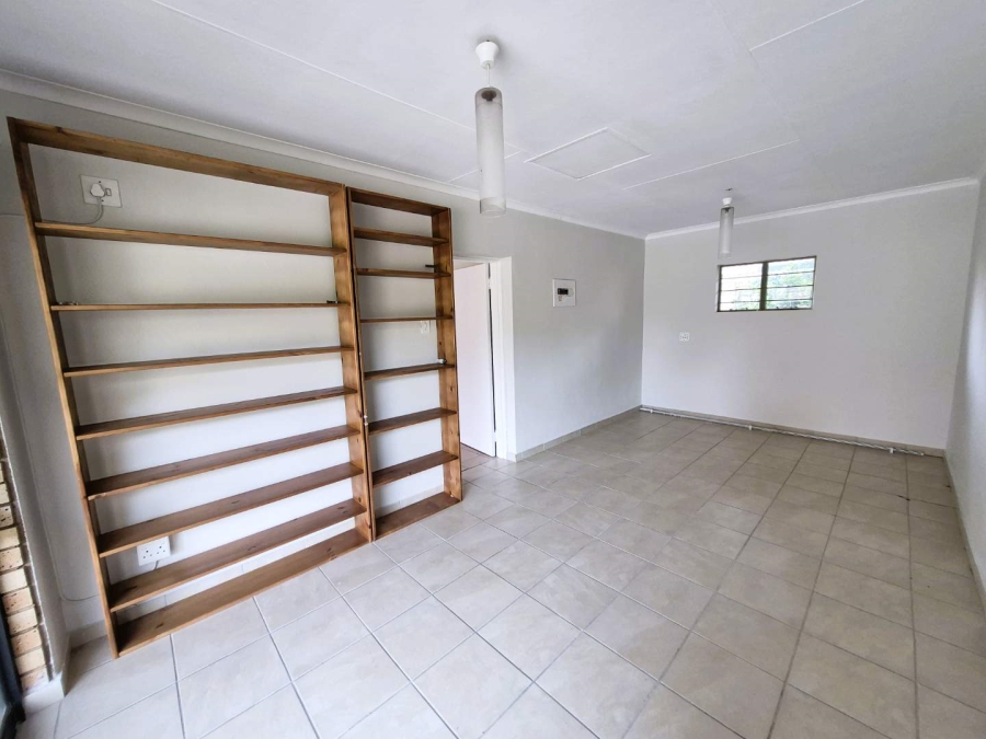 1 Bedroom Property for Sale in Equestria Gauteng