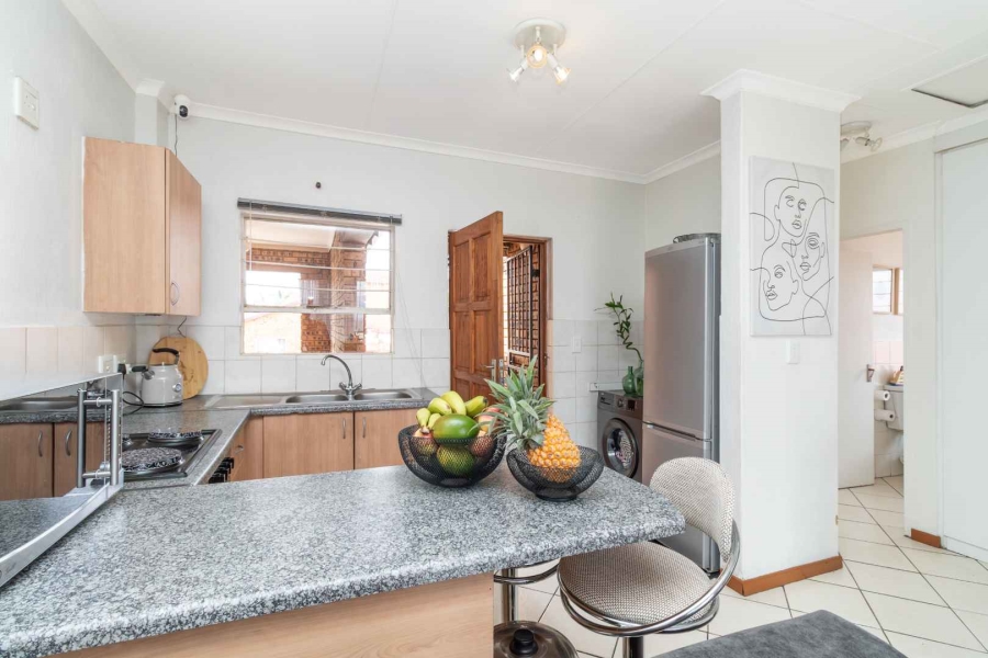 2 Bedroom Property for Sale in Honeypark Gauteng