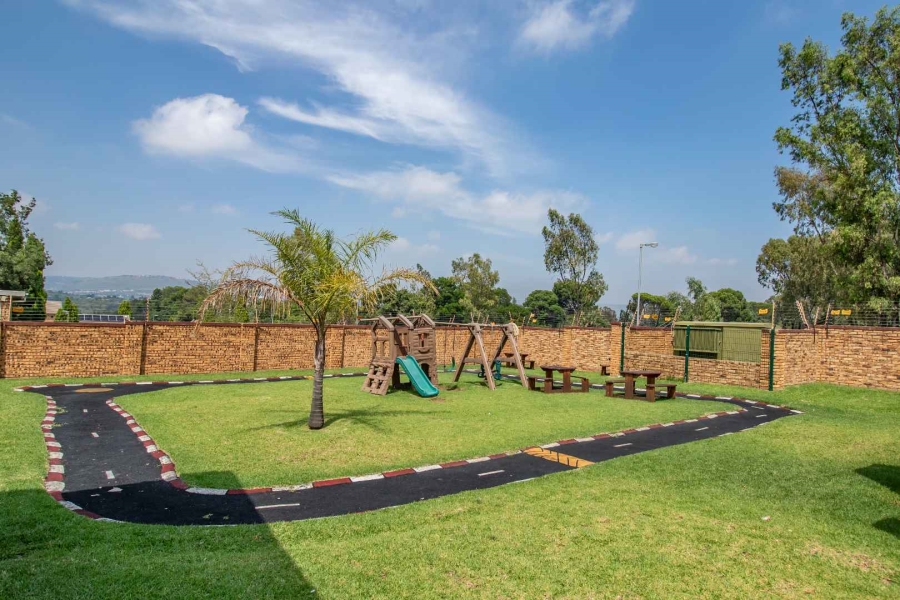 2 Bedroom Property for Sale in Honeydew Gauteng
