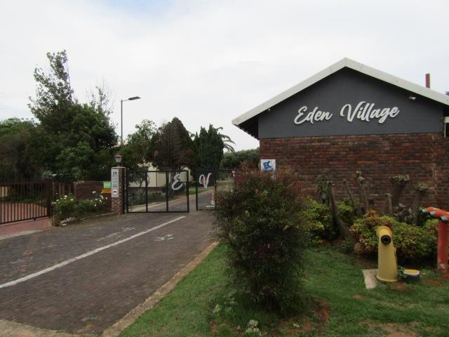 1 Bedroom Property for Sale in Helderkruin Gauteng