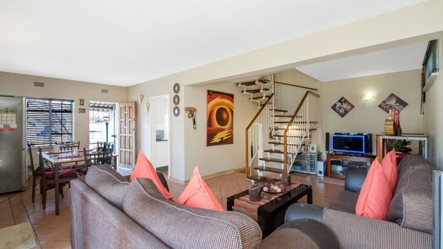 2 Bedroom Property for Sale in Florida Park Gauteng