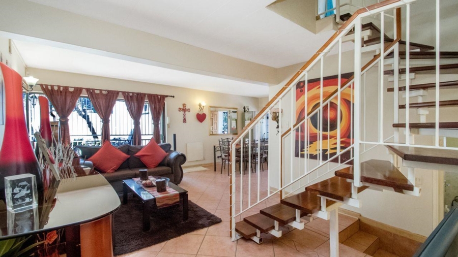 2 Bedroom Property for Sale in Florida Park Gauteng