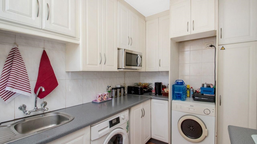 2 Bedroom Property for Sale in Florida Park Gauteng