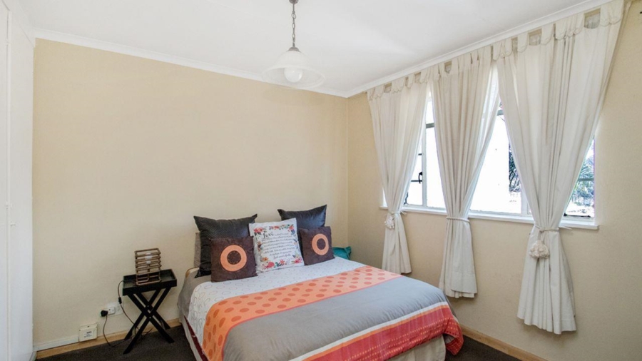2 Bedroom Property for Sale in Florida Park Gauteng