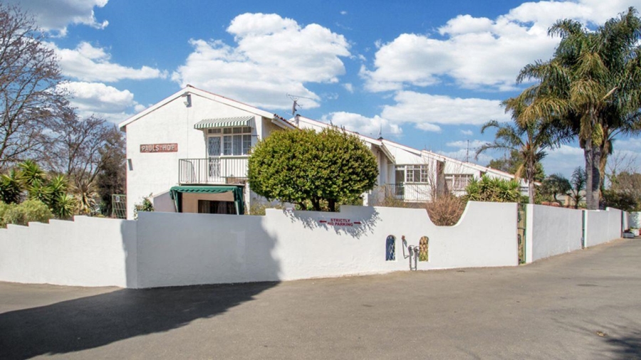 2 Bedroom Property for Sale in Florida Park Gauteng