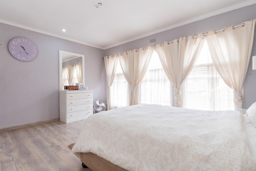 2 Bedroom Property for Sale in Norkem Park Gauteng