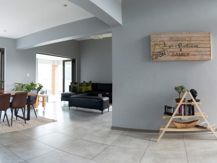 4 Bedroom Property for Sale in Eye of Africa Gauteng