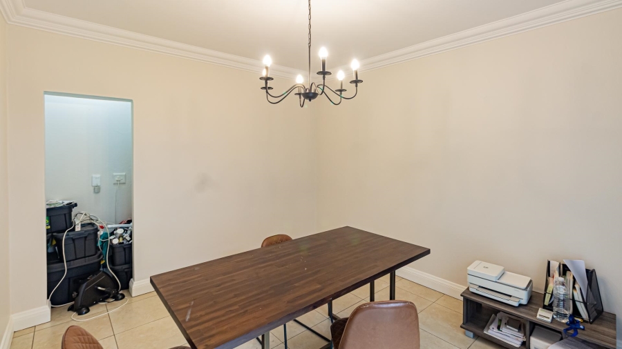 4 Bedroom Property for Sale in Bryanston West Gauteng