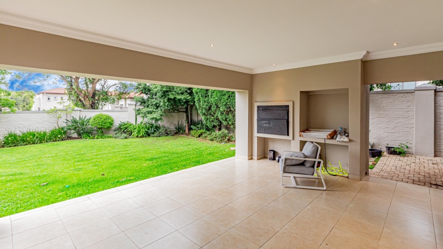 4 Bedroom Property for Sale in Bryanston West Gauteng