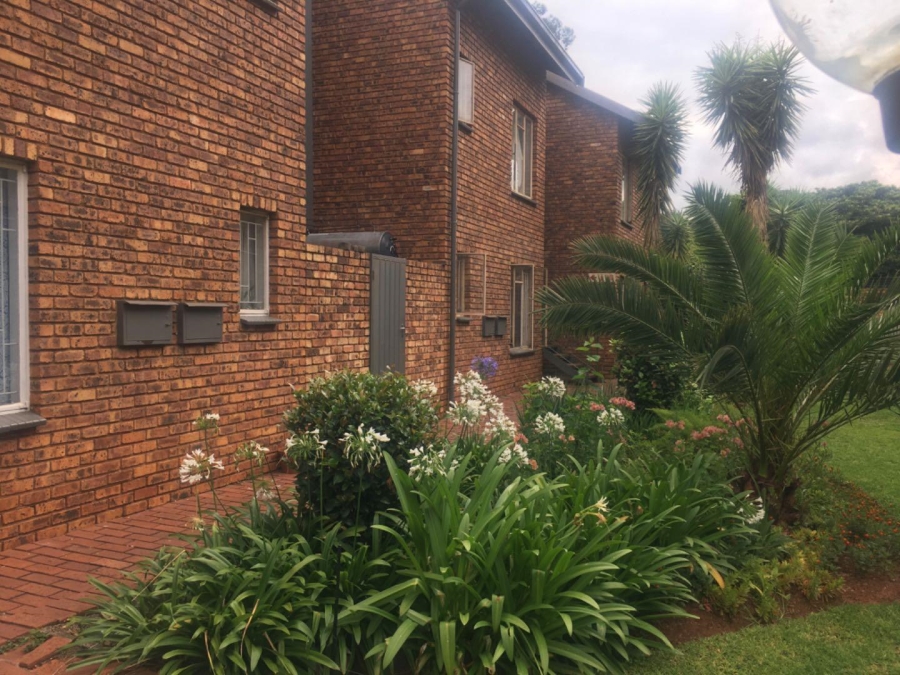 2 Bedroom Property for Sale in Clubview Gauteng