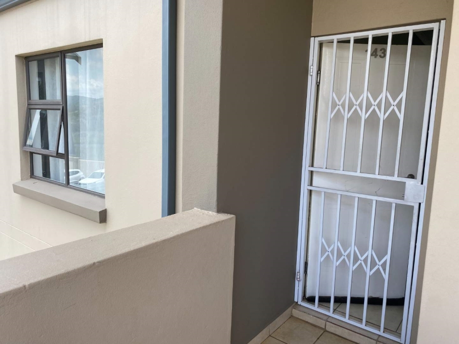 2 Bedroom Property for Sale in Ruimsig Gauteng
