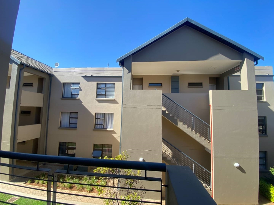 2 Bedroom Property for Sale in Ruimsig Gauteng