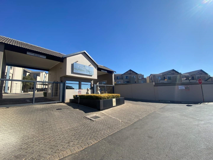 2 Bedroom Property for Sale in Ruimsig Gauteng