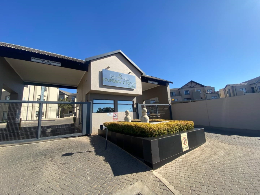 2 Bedroom Property for Sale in Ruimsig Gauteng