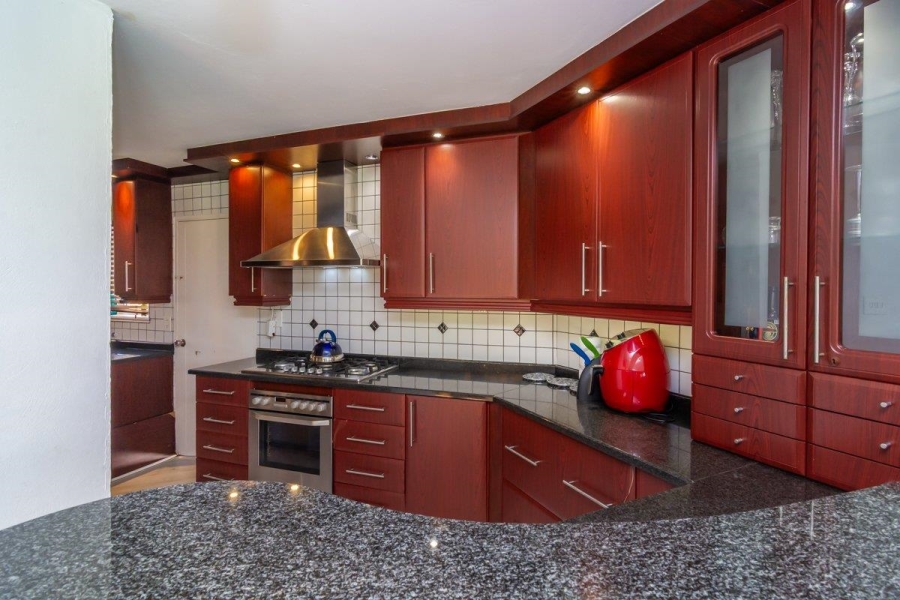 3 Bedroom Property for Sale in Noordheuwel Gauteng