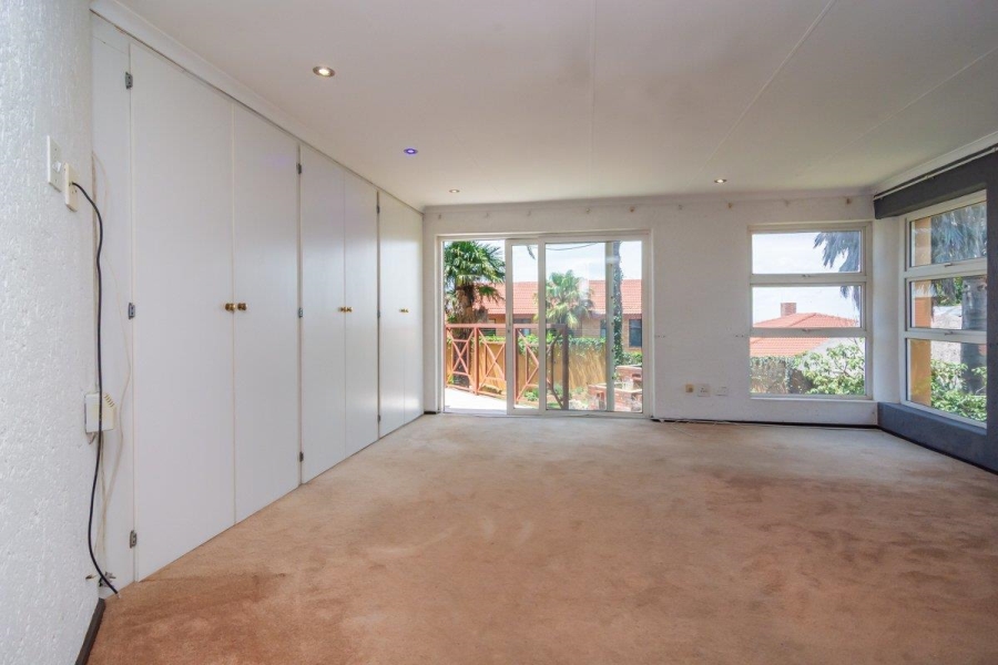 3 Bedroom Property for Sale in Noordheuwel Gauteng