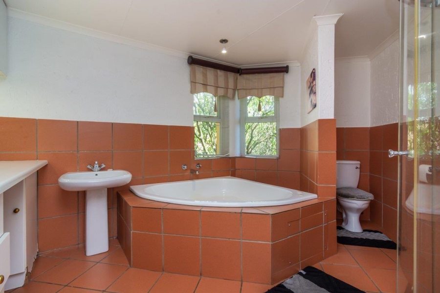 3 Bedroom Property for Sale in Noordheuwel Gauteng