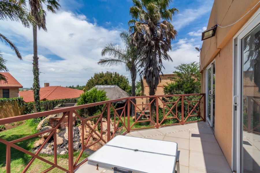 3 Bedroom Property for Sale in Noordheuwel Gauteng