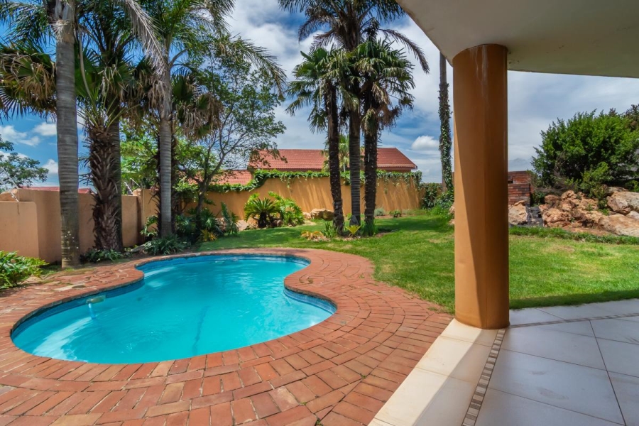 3 Bedroom Property for Sale in Noordheuwel Gauteng