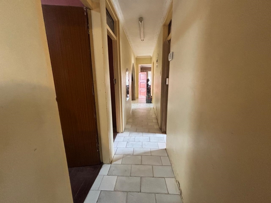 3 Bedroom Property for Sale in Protea North Gauteng