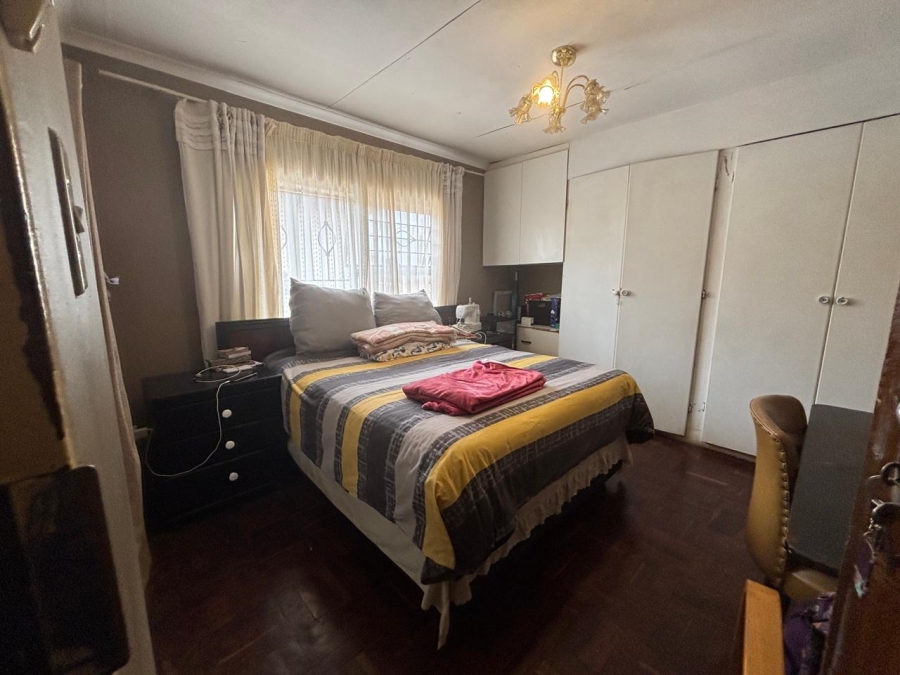 3 Bedroom Property for Sale in Protea North Gauteng