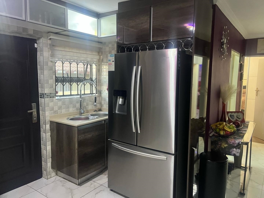 3 Bedroom Property for Sale in Lenasia South Gauteng