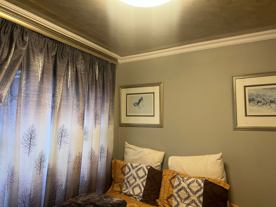 3 Bedroom Property for Sale in Lenasia South Gauteng