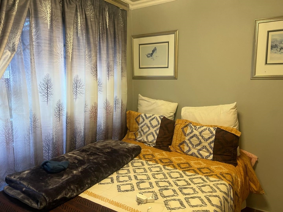 3 Bedroom Property for Sale in Lenasia South Gauteng