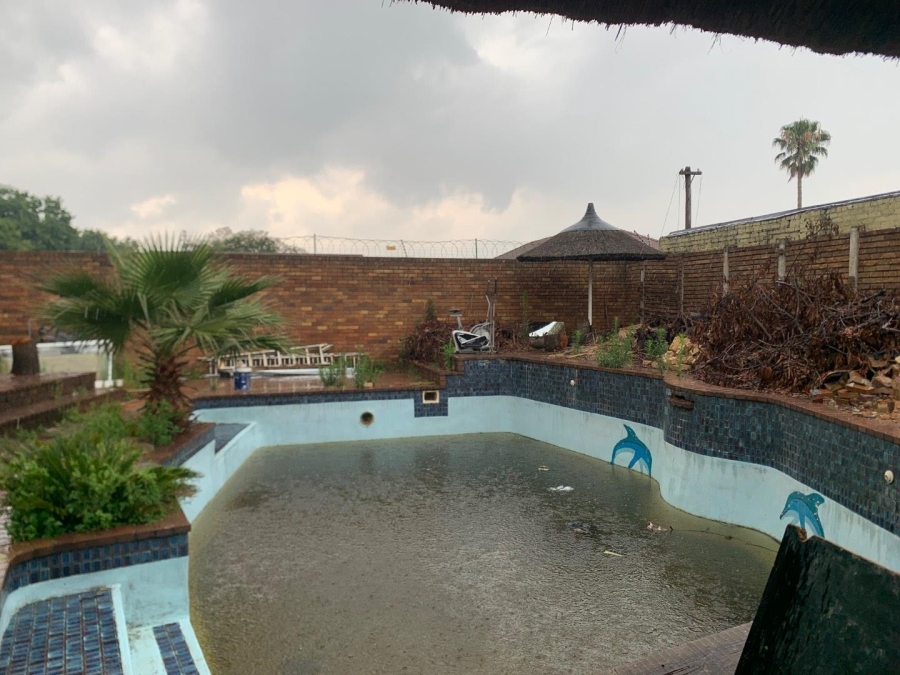 4 Bedroom Property for Sale in The Hill Gauteng