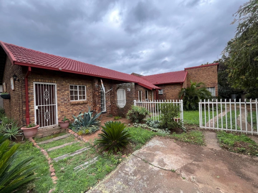 4 Bedroom Property for Sale in Rayton Gauteng