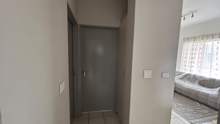 2 Bedroom Property for Sale in Esther Park Gauteng