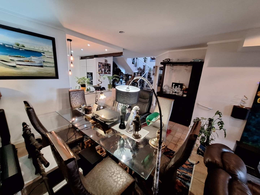 To Let 4 Bedroom Property for Rent in Northcliff Gauteng