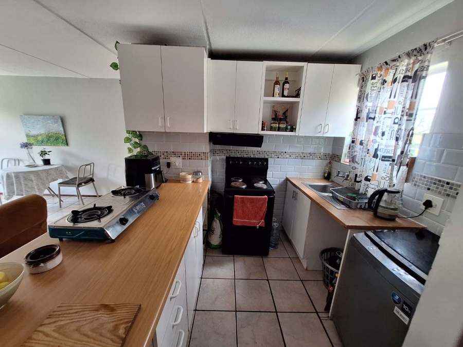 To Let 2 Bedroom Property for Rent in Weltevreden Park Gauteng