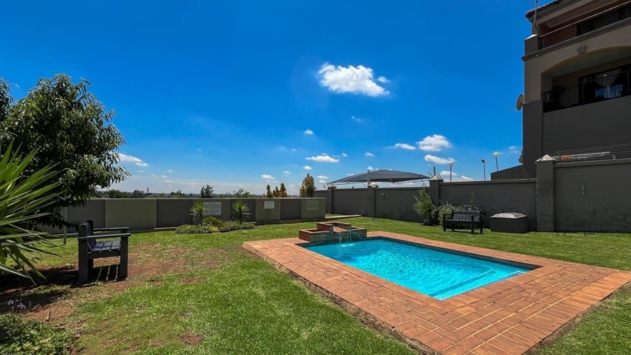 2 Bedroom Property for Sale in Meyersdal Gauteng